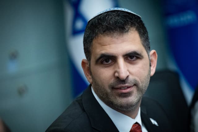 קרעי נגד דרישת היועמ"שית: "אין סמכות להוציא צווים בניגוד לחוק"