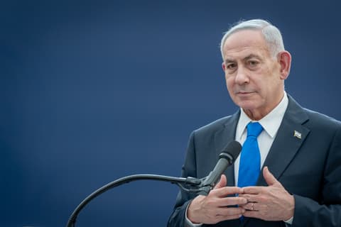 נתניהו חוגג את היחסים המדיניים החדשים: "משהו מופלא קורה"
