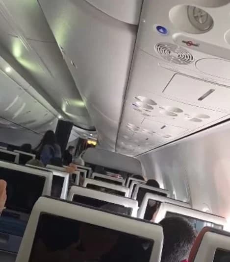 תיעוד דרמטי נוסף: כך נראו רגעי הצניחה של המטוס באוויר