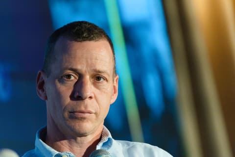עמית סגל: "זה כבר לא שמועות. משהו גדול קורה"