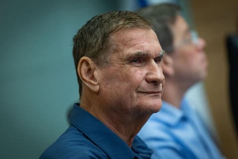 חיים רמון בטוח: הוא לא יהיה ראש ממשלה