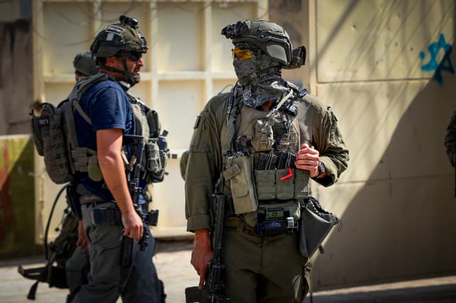 מרדף אינטנסיבי: נעצר המחבל השני מפיגוע הדקירה
