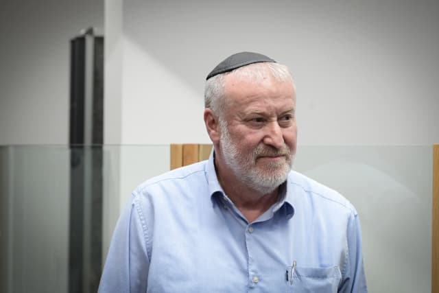 מהומה בדיון: מנדלבליט בהודאה דרמטית במשפט נתניהו