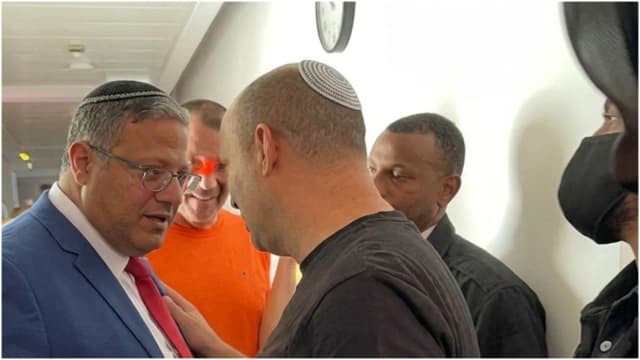 בן גביר מזמין את בנט לעימות: "למה אתה מפחד?"