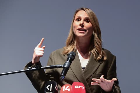 סוס טרויאני? המועמדת של וינטר בהתבטאויות מדאיגות