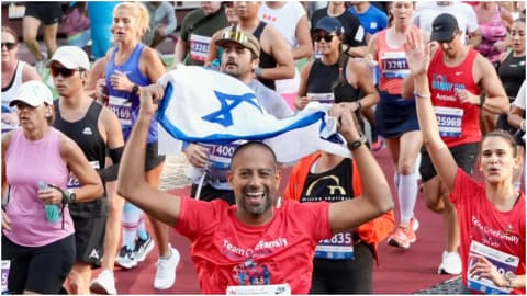 57 רצים, עשרות סיפורים: המשלחת הישראלית שריגשה בשיקגו