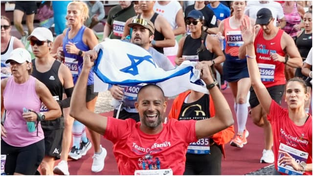 57 רצים, עשרות סיפורים: המשלחת הישראלית שריגשה בשיקגו