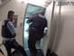 תיעוד דרמטי: קרב היריות בין השוטרים לרוצח הנמלט
