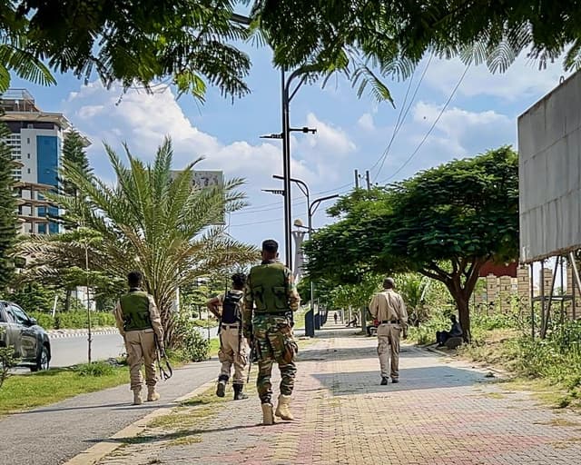 Fears of return to war as Tigray rebels launch offensive against Ethiopian army