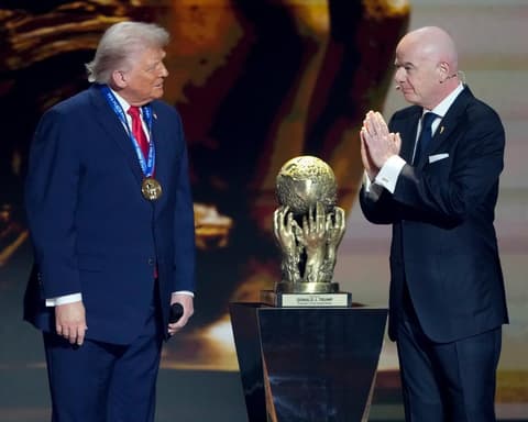 Infantino told by top Fifa figures to scrap or depoliticise peace prize after Trump furore