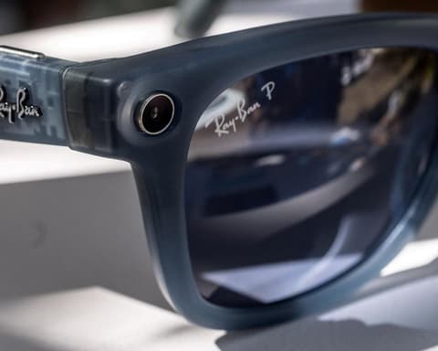 Albanese government considers ‘world-leading’ ban on smart glasses in public office and buildings