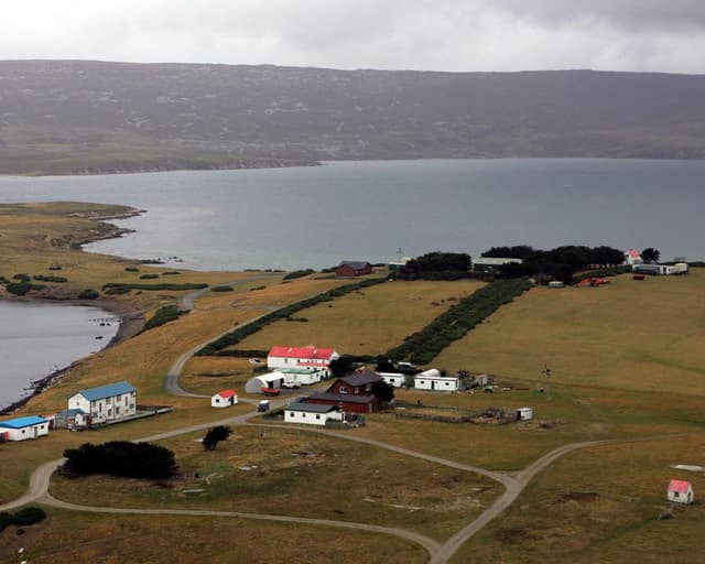 Argentina will stop Falklands exploiting offshore oilfields, foreign minister says