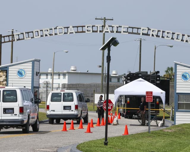 Florida carries out execution amid scrutiny over botched Tennessee attempt