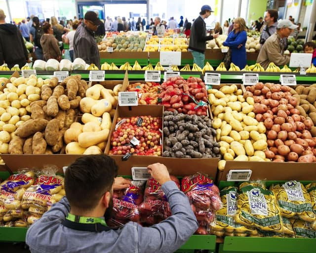 US inflation rose to 3.7% in September, figures show