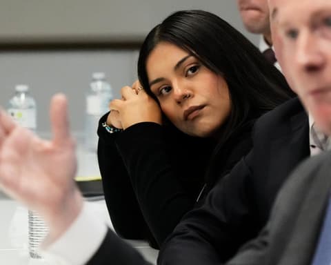 US citizen alleges immigration agent in Chicago shot her from behind
