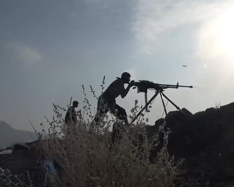 US officials decide against backing Saudi Arabia in Yemen after meeting Houthi leaders