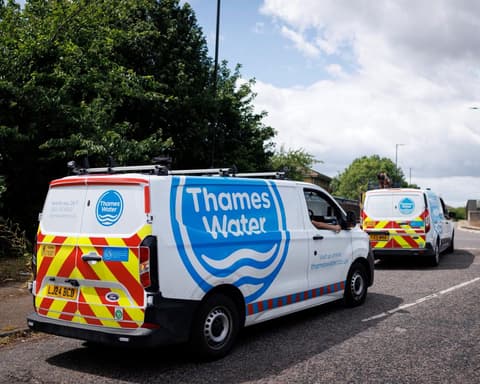 Thames Water asks for £2.4bn more to avoid going bust this year or early 2027