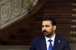 نخست وزیر عراق دستور تشکیل کمیته بررسی علت انفجار در مقر الحشد الشعبی را صادر کرد