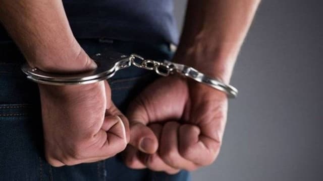 القبض على ضابط هارب مطلوب وفق قانون البغاء