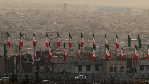 إيران ترفع الجاهزية في 46 منشأة حيوية تحسبا لأي استهداف