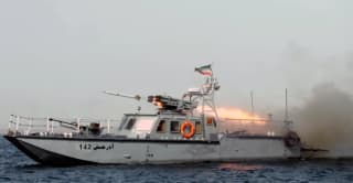 إعلام إيراني: إطلاق صاروخين باتجاه مضيق هرمز