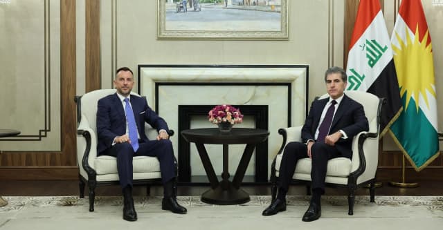نيجيرفان بارزاني والسفير الإيطالي يبحثان العلاقات بين أربيل وبغداد