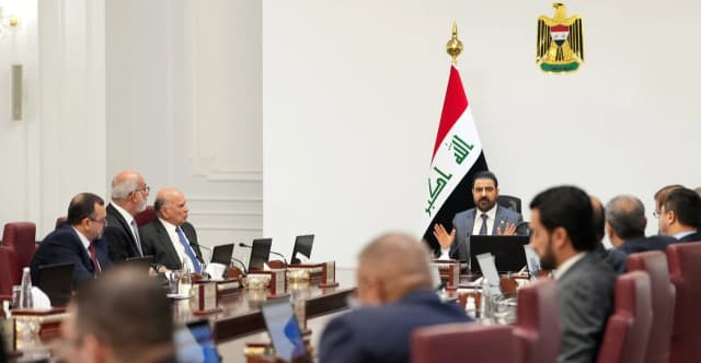 الحكومة العراقية تعدّل آلية تصدير النفط الأسود وتستثني شركات أدوية من شرط مالي
