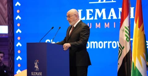 رئيس الجمهورية يدعو للتحول إلى اقتصاد متنوع وتطهير البيئة الاستثمارية العراقية من الفساد