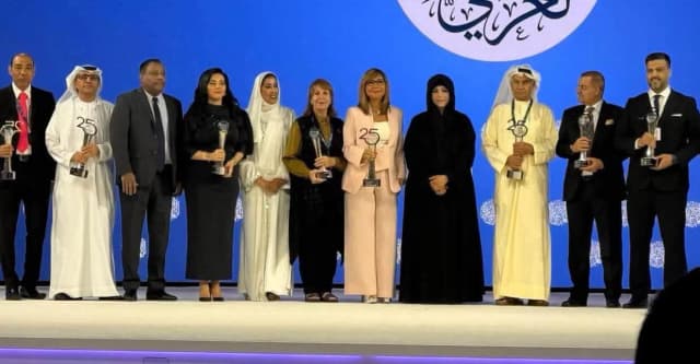 الروائية العراقية إنعام كجه جي تحصد جائزة "أفضل كاتب عمود" في الإعلام العربي 2026
