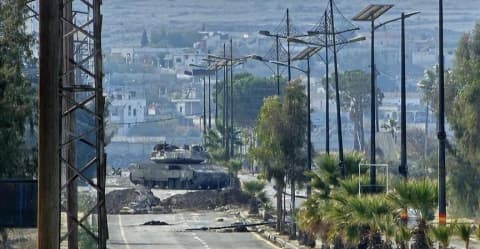 سوريا.. قصف إسرائيلي على بيت جن وتوغل 9 آليات في وادي الرقاد