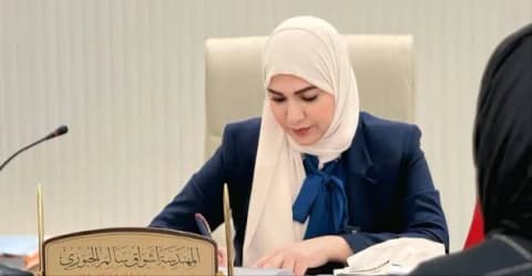 دادگای عراقی دۊەم خانمە پەرلەمانتار خەێدە زیندان لە ماوەی چەن سەعاتیگ