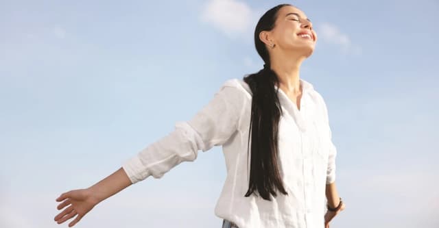 4 عادات صغيرة قد تحسن مزاجك
