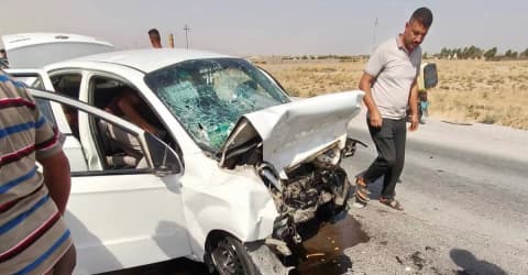 مصرع شخصين وإصابة 6 آخرين بينهم امرأتان بحادث سير جنوب الموصل