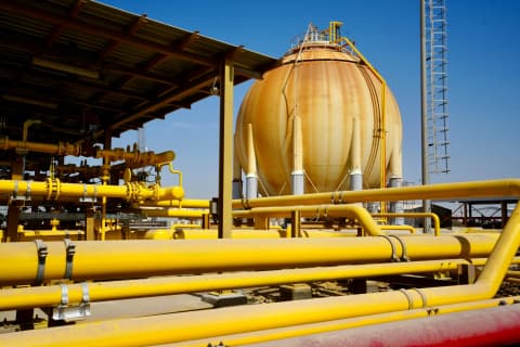 العراق.. مشروع استثماري بطاقة 50 مليون قدم مكعب قياسي من الغاز الخام تمهيداً للإنتاج قريباً