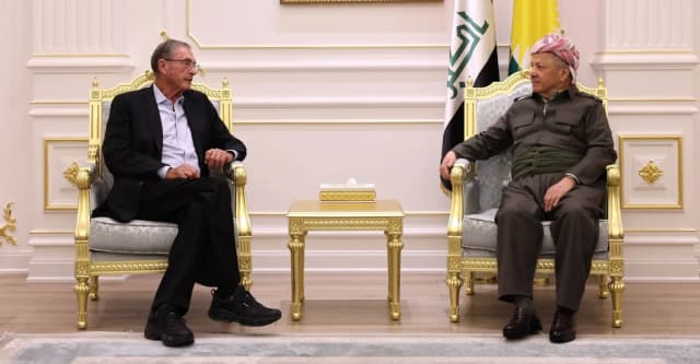 بارزاني يشدد على الالتزام بالدستور لتحقيق الاستقرار وحل مشاكل العراق