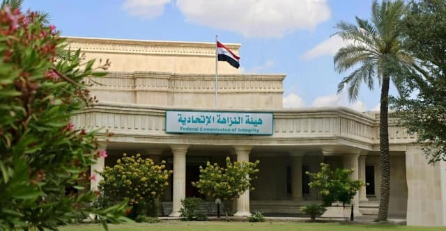 النزاهة تضبط معاون مدير مجمع حبوب الإسحاقي متلبساً بالرشوة في صلاح الدين