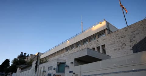 بريطانيا "غاضبة" من إغلاق قنصليتها في القدس الشرقية وترجيحات بطرد دبلوماسيين إسرائيليين