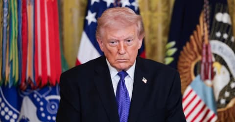 "لن يحدث مطلقاً".. ترمب يجدد تعهده بمنع امتلاك إيران سلاحاً نووياً