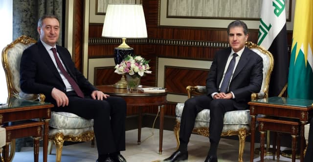 نيجيرفان بارزاني يستقبل تونجر باكرهان: كوردستان تدعم السلام في تركيا