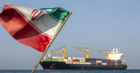 وەرپرسيگ ئەمریکی: وسانن گورزەیل هورمز کاغەزیگ دا وە ئیران دژ وە ترەمپ