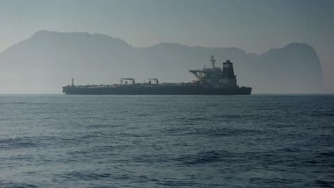 تویشاتن قەتارەیگ دەریایی وە گورزیگ "نەناسیاگ" لە وەرانوەر ئیمارات