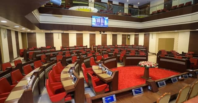ممثلو المكونات يحذرون من تراجع الثقة بمؤسسات كوردستان بعد عامين من تعطيل البرلمان
