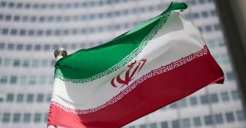 تەهران: دیاریکردن قەتەرییەیل لەباوەت فڕۆکەوانە ئیرانییەیل بەس نیین