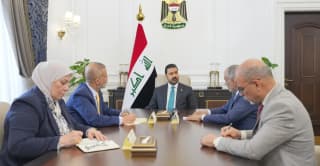 الزيدي يوجه بتثبيت جميع العقود والأجراء على الملاك الدائم واستحداث 120 ألف درجة وظيفية