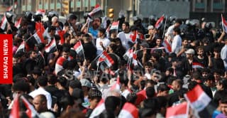 تزايد أعداد المتظاهرين وارتفاع سقف المطالب في ساحة التحرير وسط بغداد (صور وفيديو)
