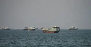 غرق سفينة شراعية شمال خصب العُمانية إثر حادث أمني