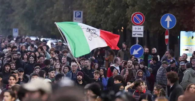 إيطاليا.. احتجاجات في 50 مدينة ودعوات لمسيرات طلابية وإضراب