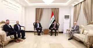 العراق يبحث مع شركة "أركانوس" الكندية تزويد العراق بتقنيات المراقبة ومكافحة المسيرات