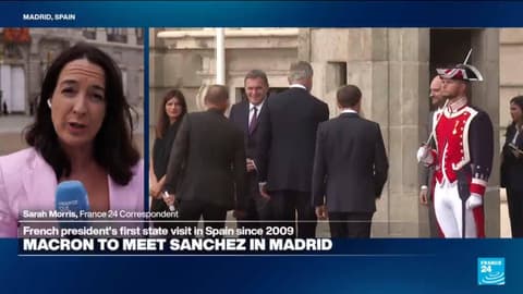 Spanish royals welcome French President Macron in official ceremony
