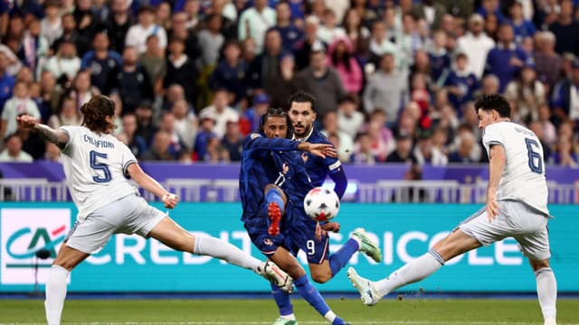 دوري الأمم الأوروبية: المنتخب الفرنسي يتعادل مع إيطاليا في أول مباراة لزيدان على أرضه